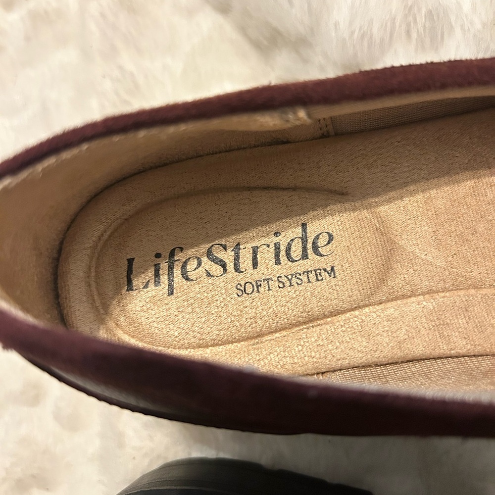 NEW…Life Stride Logan Burgundy Wine Tassel slip on Loafers women’s size 7M - Picture 4 of 12